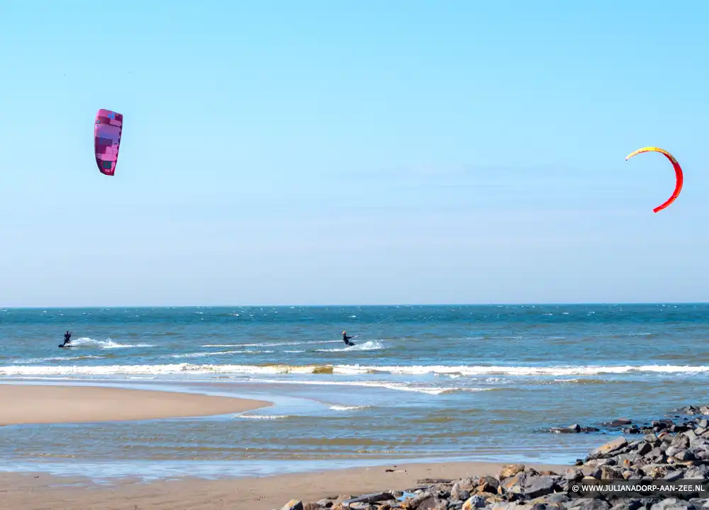 Kitesurfen Julianadorp aan Zee